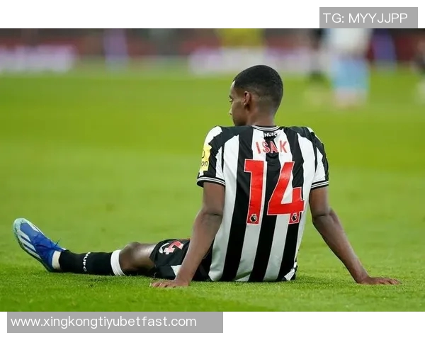 伊萨克在利物浦表现不佳触球射门数据显著下降对比纽卡分析 伊萨克在利物浦表现不佳触球射门数据显著下降对比纽卡分析