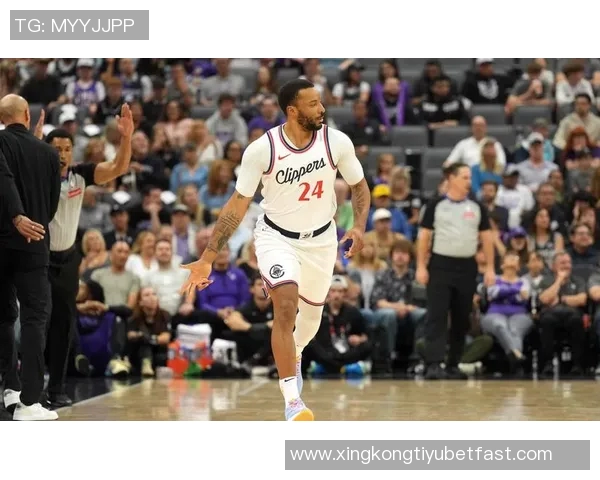 快船白送波特后场均21分反思球队交易策略与鲍威尔的影响 快船白送波特后场均21分反思球队交易策略与鲍威尔的影响