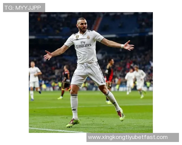 本泽马回应传闻称要求吉达联合签索拉里纯属记者幻想